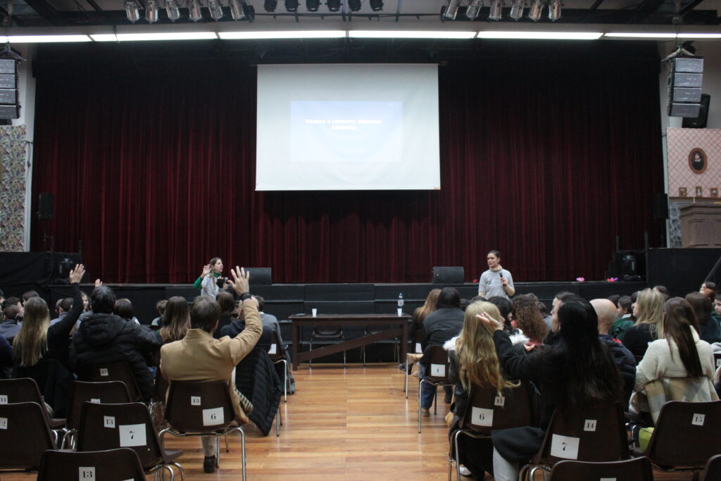 Talleres de ciudadanía digital en el Belgrano Day School