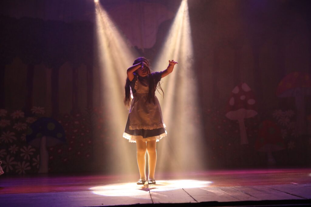 “Finding Wonderland”, el play de fin de año de Primary de Belgrano Day School