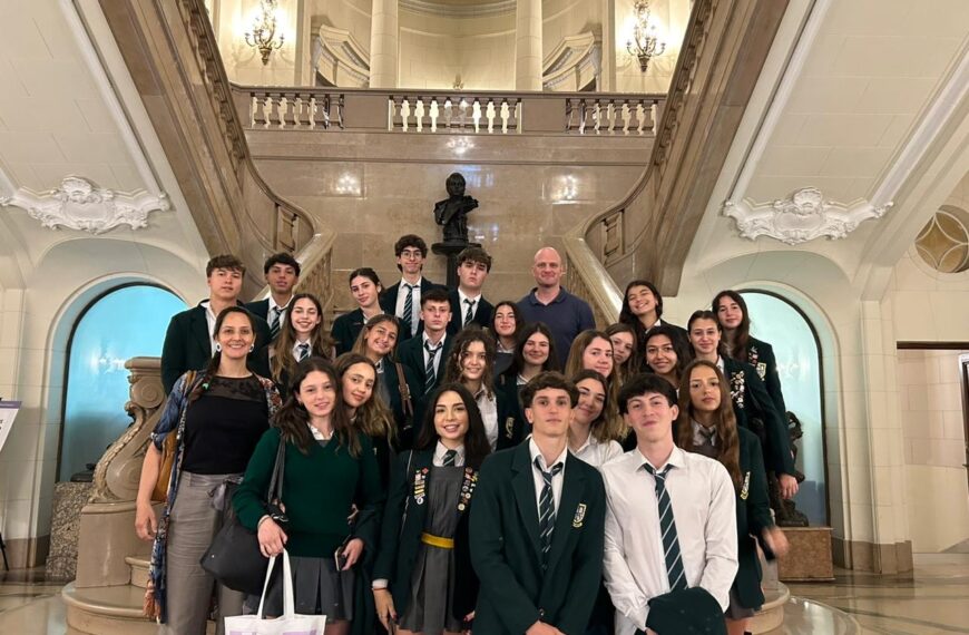 Estudiantes de Senior 5 presentan proyecto de ley en la Legislatura Porteña