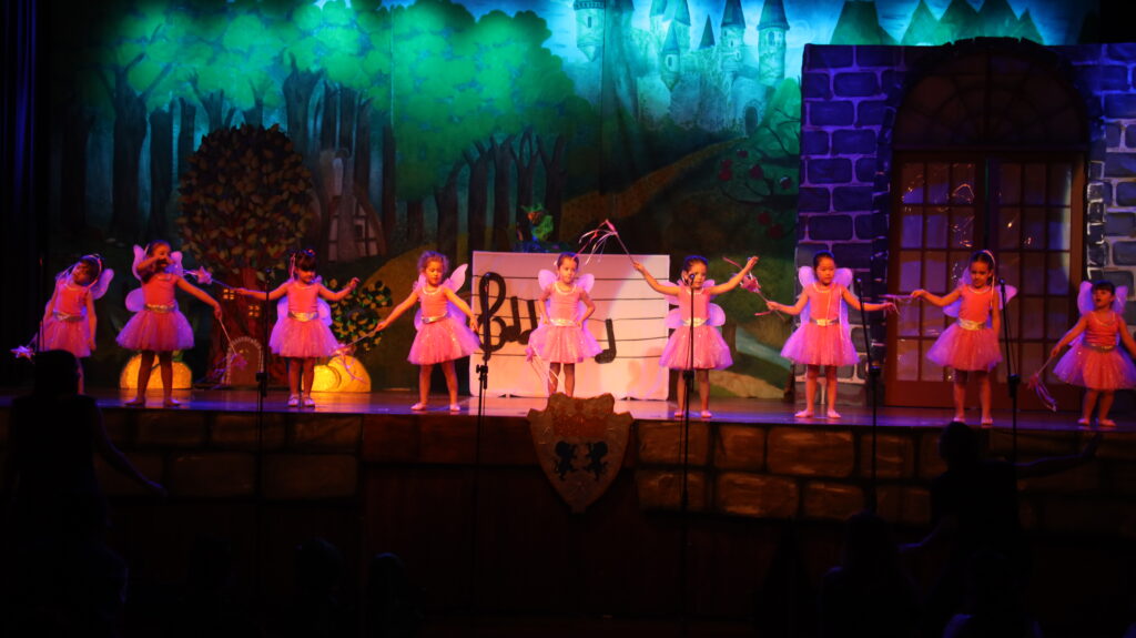 Play de Kinder del Belgrano Day School