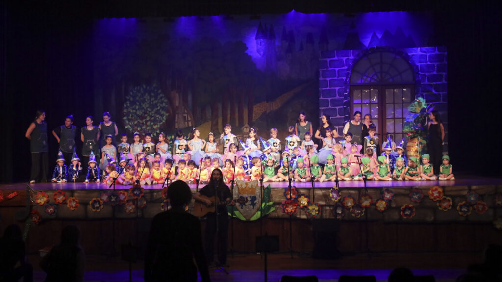 Play de Kinder del Belgrano Day School