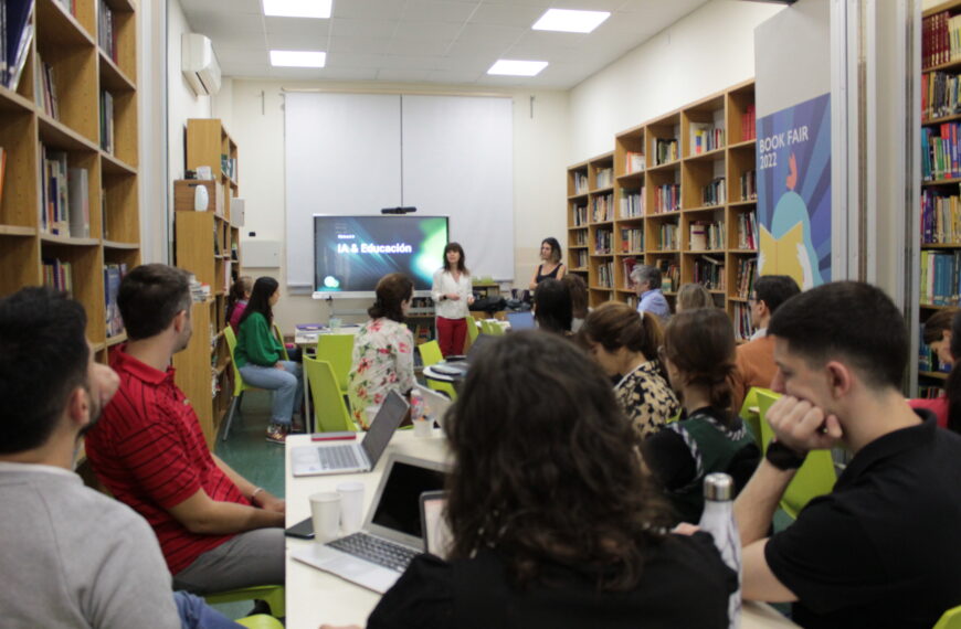 Shaping AI Literacy fue el lema de la 7ª Edición de Comunidad de Aprendizaje