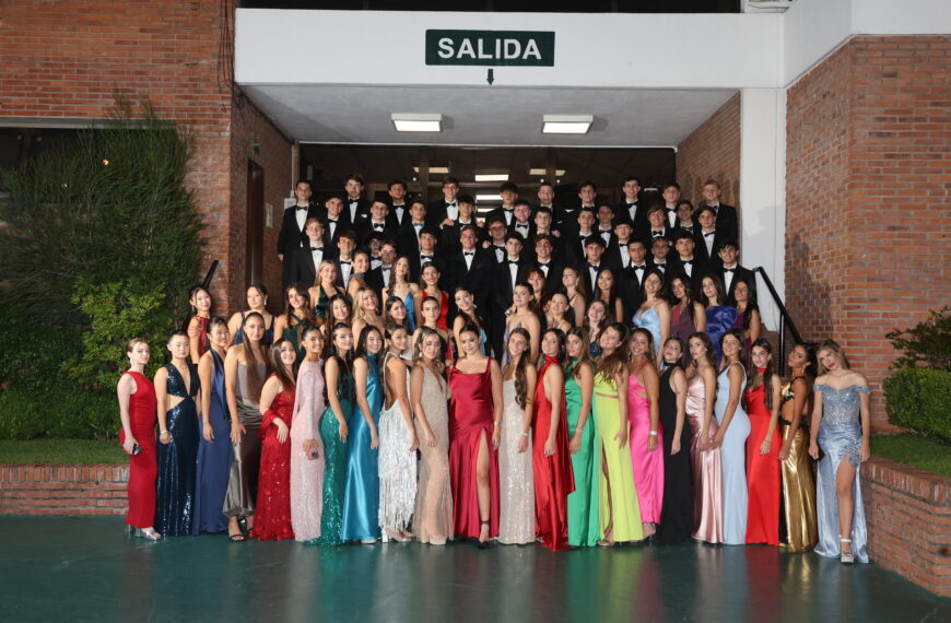 Los alumnos de Senior 6 celebraron su graduación